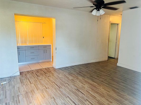 5311 NE 9th Ave, Deerfield Beach FL 33064