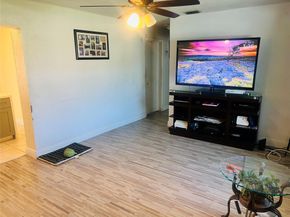 5311 NE 9th Ave, Deerfield Beach FL 33064