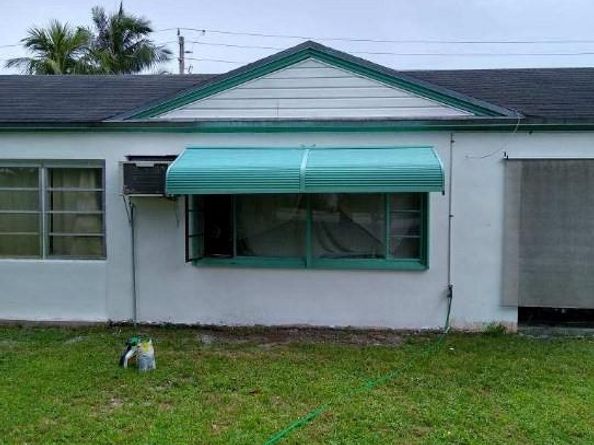 1464 SW 28th Way, Fort Lauderdale FL 33312