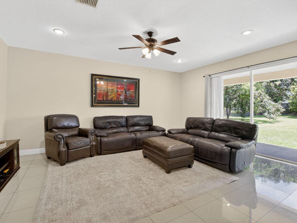 4426 NW 41 Place, Coconut Creek FL 33073
