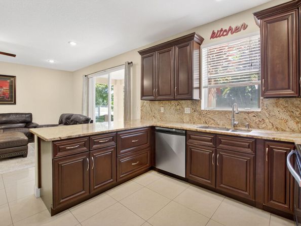 4426 NW 41 Place, Coconut Creek FL 33073