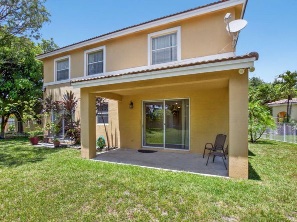 4426 NW 41 Place, Coconut Creek FL 33073