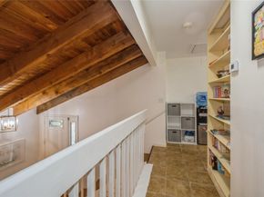 1400 W Sandpiper Cir, Pembroke Pines FL 33026