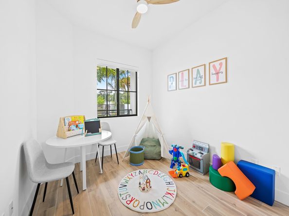 1445 SW 23rd Court, Fort Lauderdale FL 33315