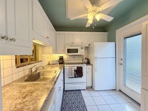 4331 NW 16th St 103 D, Fort Lauderdale FL 33313
