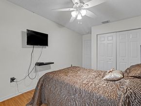 11876 NW 55th St, Coral Springs FL 33076