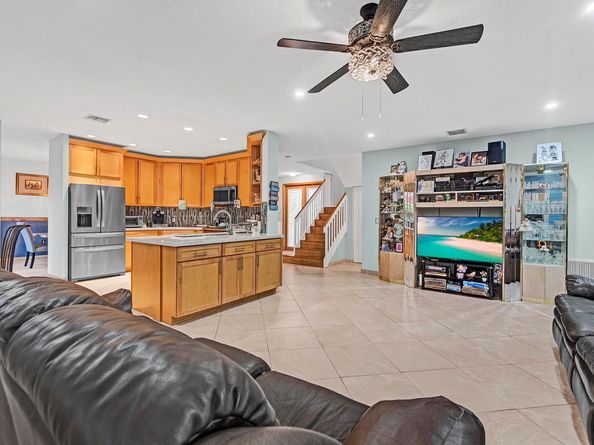 11876 NW 55th St, Coral Springs FL 33076