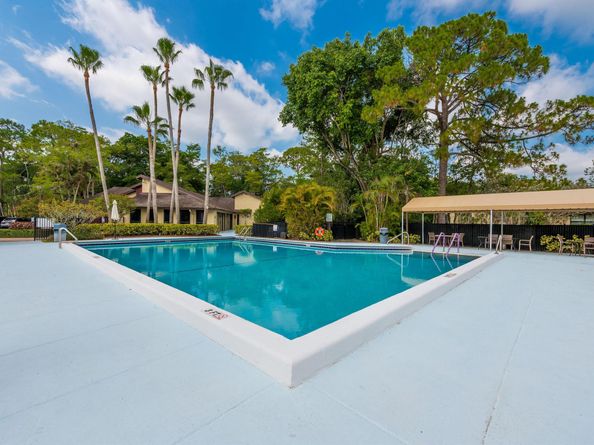 151 Pinto Palm Court, Royal Palm Beach FL 33411