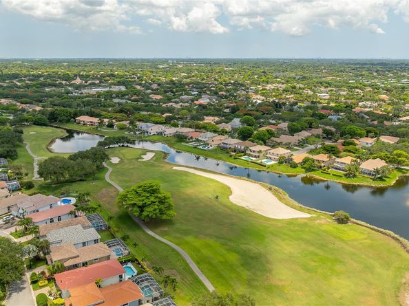 11972 Glenmore Dr, Coral Springs FL 33071
