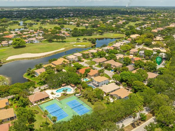 11972 Glenmore Dr, Coral Springs FL 33071