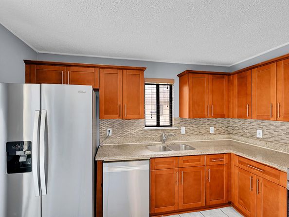 1204 Waterview Circle, Palm Springs FL 33461