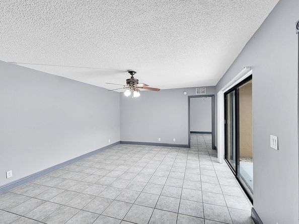 1204 Waterview Circle, Palm Springs FL 33461