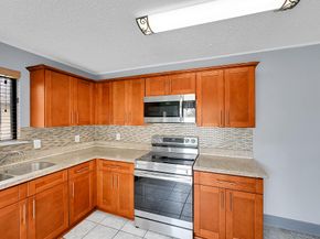 1204 Waterview Circle, Palm Springs FL 33461
