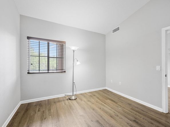 3710 N Jog Road 202, West Palm Beach FL 33411