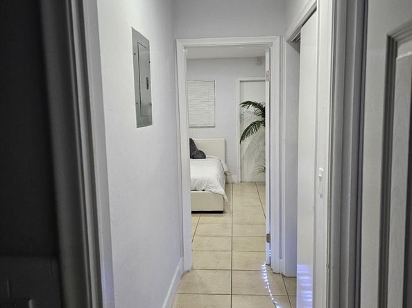 3600 Jackson Street 22, Hollywood FL 33021