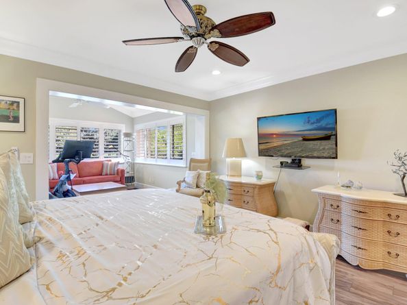 79 Hampshire Lane, Boynton Beach FL 33436