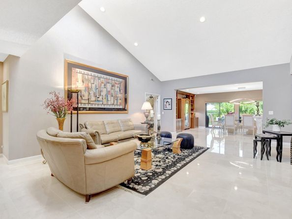 79 Hampshire Lane, Boynton Beach FL 33436