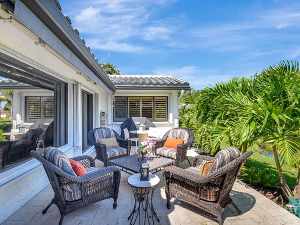 79 Hampshire Lane, Boynton Beach FL 33436