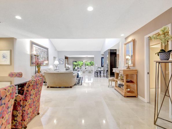 79 Hampshire Lane, Boynton Beach FL 33436