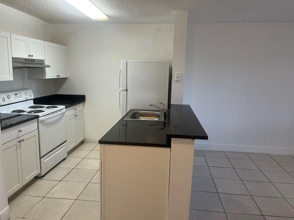 1626 Meadows Circle W 1626, Boynton Beach FL 33436