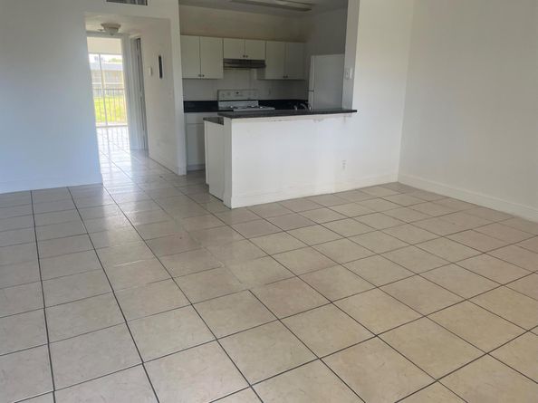 1626 Meadows Circle W 1626, Boynton Beach FL 33436