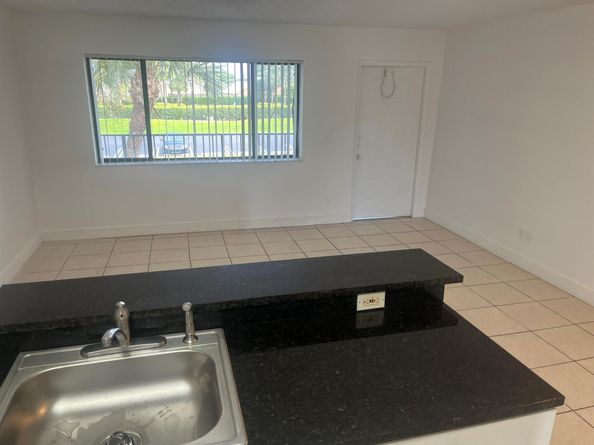 1626 Meadows Circle W 1626, Boynton Beach FL 33436