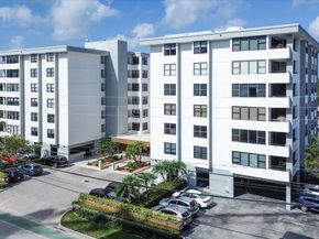 9660 W Bay Harbor Dr 4B, Bay Harbor Islands FL 33154