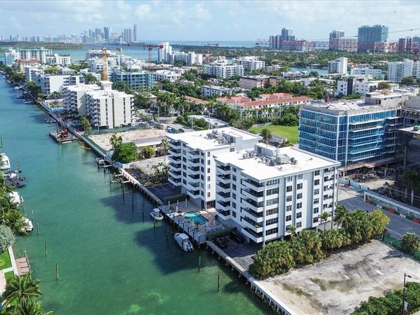9660 W Bay Harbor Dr 4B, Bay Harbor Islands FL 33154