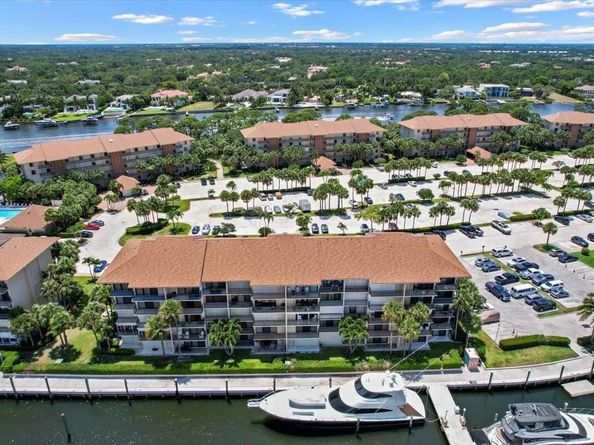2601 Marina Isle Way 103, Jupiter FL 33477