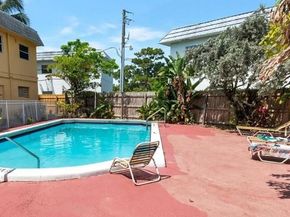 4071 N Dixie Hwy 19, Oakland Park FL 33334