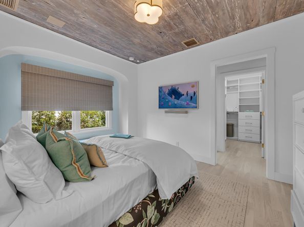 318 Australian Avenue, Palm Beach FL 33480