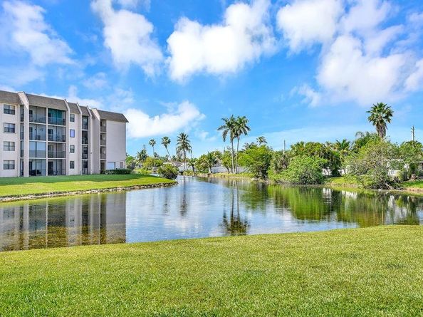 10442 Sunrise Lakes Blvd 310, Sunrise FL 33322