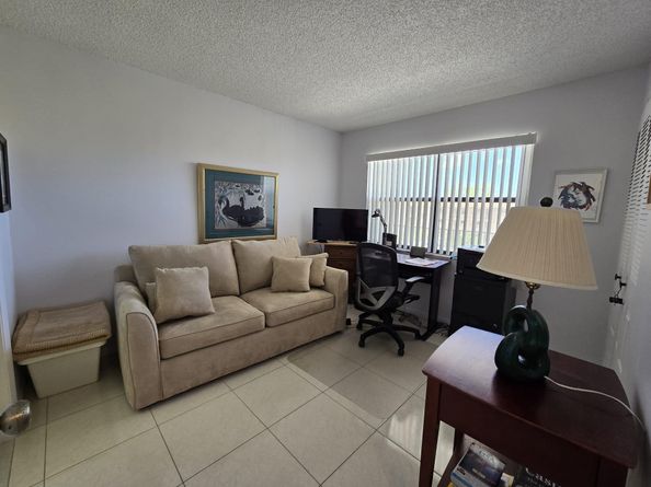 10442 Sunrise Lakes Blvd 310, Sunrise FL 33322