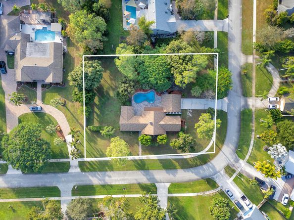 225 Sulky Way, Wellington FL 33414