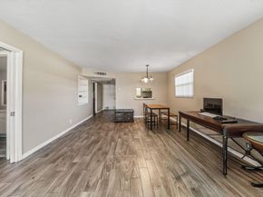 419 S Us Highway 1 E201, North Palm Beach FL 33408