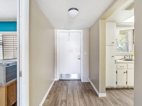 419 S Us Highway 1 E201, North Palm Beach FL 33408