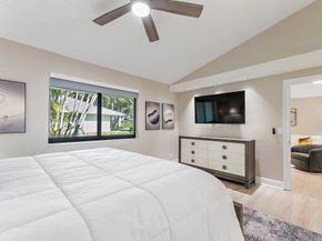 212 Club Drive, Palm Beach Gardens FL 33418