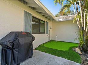 212 Club Drive, Palm Beach Gardens FL 33418