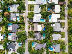 1731 NE 7th Ter, Fort Lauderdale FL 33305