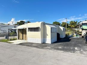 875 NE 48 Th St Lot 179, Deerfield Beach FL 33064