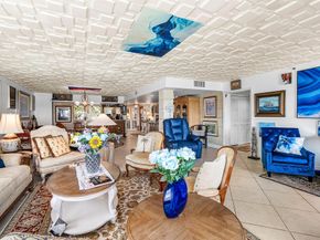 374 Golfview Road 205, North Palm Beach FL 33408