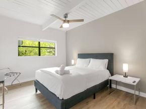 3070 NE 13th Ave, Oakland Park FL 33334