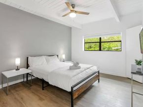 3070 NE 13th Ave, Oakland Park FL 33334