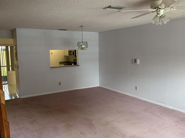 621 NW 105th Way, Pembroke Pines FL 33026