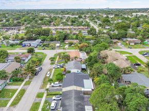 5991 NW 13th St, Sunrise FL 33313