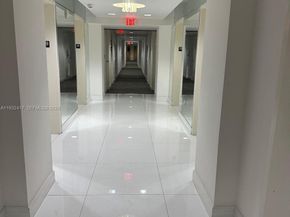 350 S Miami Avenue 2913, Miami FL 33130