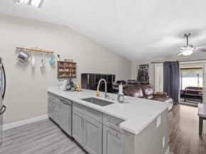 18 Winchmore Lane, Boynton Beach FL 33426