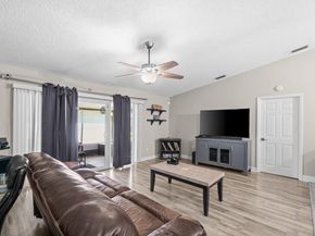 18 Winchmore Lane, Boynton Beach FL 33426