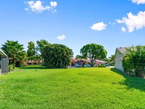 18 Winchmore Lane, Boynton Beach FL 33426