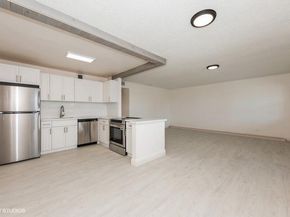 118 Somerset F, West Palm Beach FL 33417